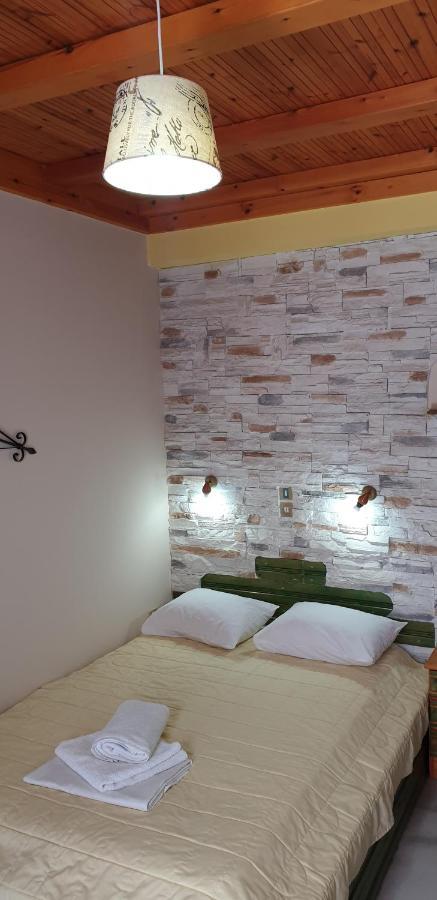 Naxos City Evi Studios & Apartments מראה חיצוני תמונה
