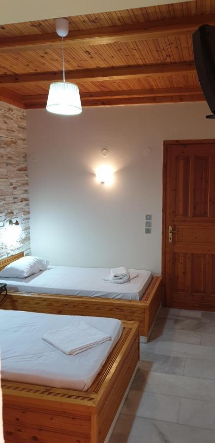 Naxos City Evi Studios & Apartments מראה חיצוני תמונה