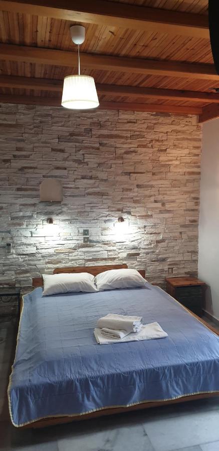 Naxos City Evi Studios & Apartments מראה חיצוני תמונה